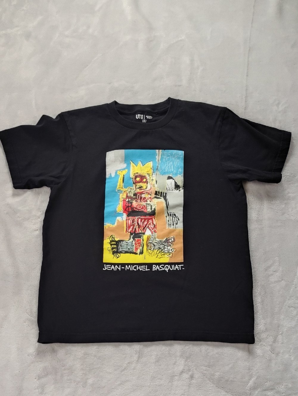Uniqlo x Jean Michel Basquiat Black Short Sleeve 100% Cotton Shirt Size Small